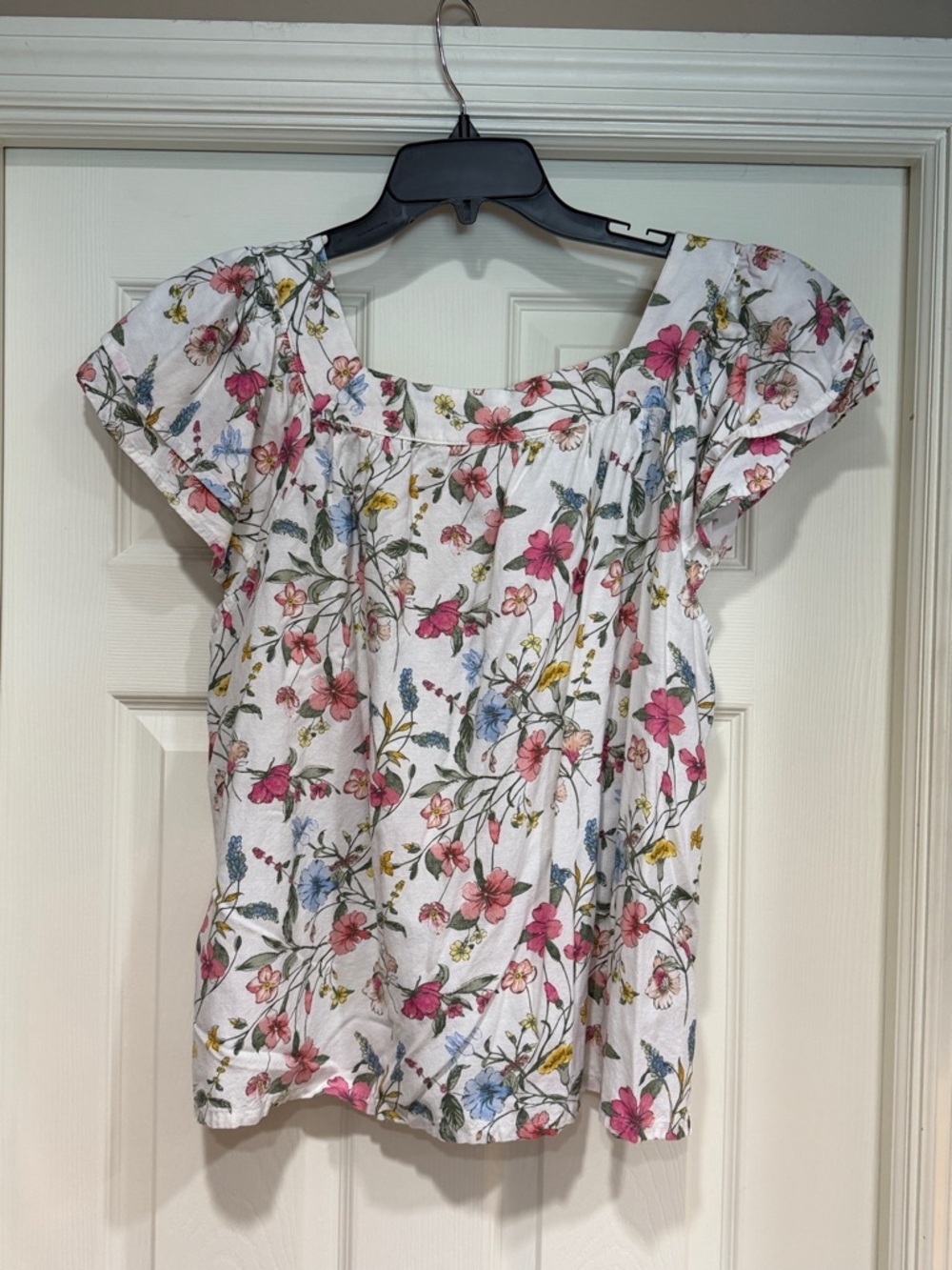 St. John's Bay White Floral Square-Neck Blouse with Flutter Sleeves - Picture 5 of 5